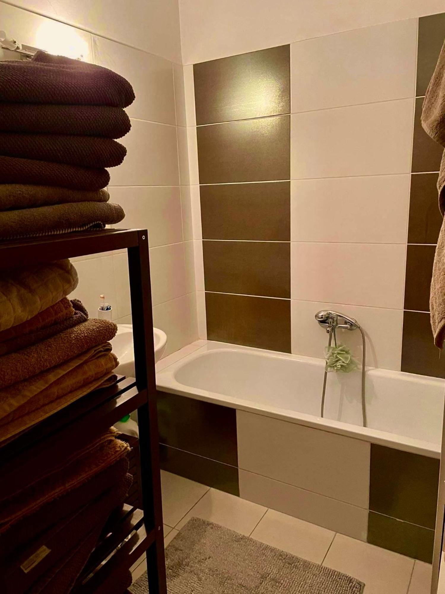 Kazinczy Downtown Apartment *